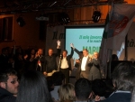 marini_braccia_alzate