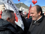 con_pol